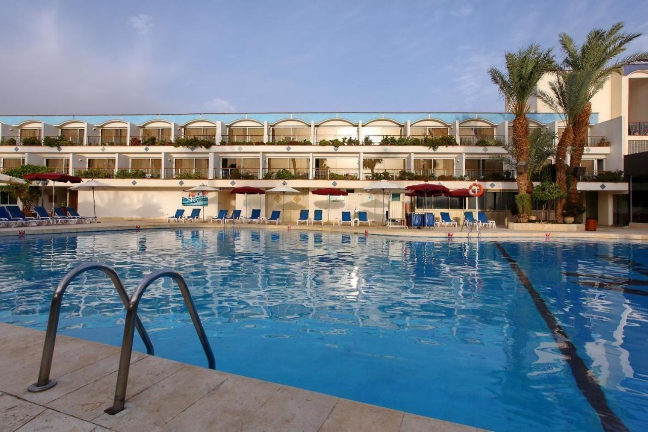 Americana Eilat Hotel Exterior photo