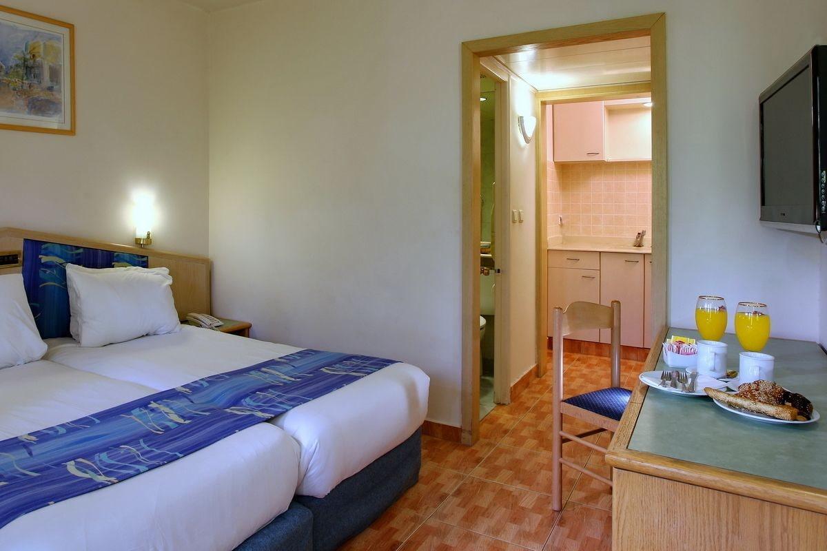 Americana Eilat Hotel Exterior photo